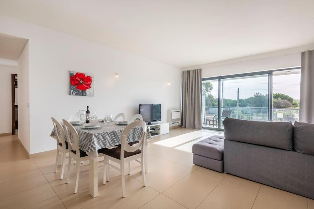 Cavalo Preto Premium Stays Quarteira Exterior foto